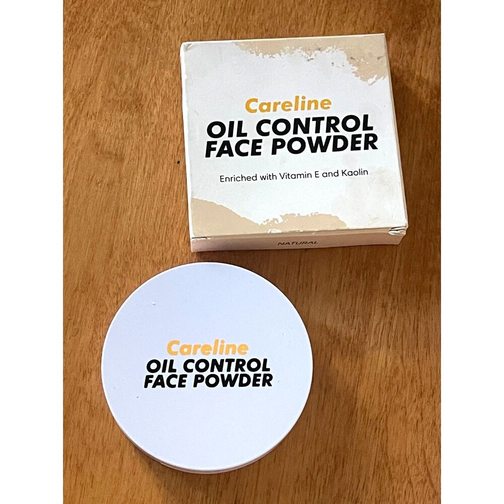 Careline Oil Control Face Powder in Natural Vitamin & Kaolin Oily Skin